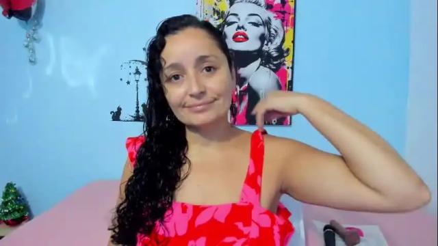 Image 2 of _luna__sweet_ Stream on Chaturbate on 6 days ago