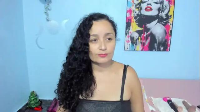 Image 10 of _luna__sweet_ Stream on Chaturbate on 1 day ago