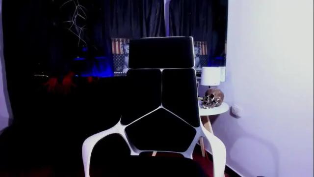 Image 10 of _luna_parisi Stream on Chaturbate on 1 month ago