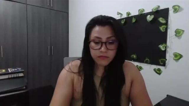 Image 11 of _lunnamature__ Stream on Chaturbate on 13 months ago