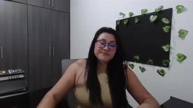 Image 12 of _lunnamature__ Stream on Chaturbate on 13 months ago