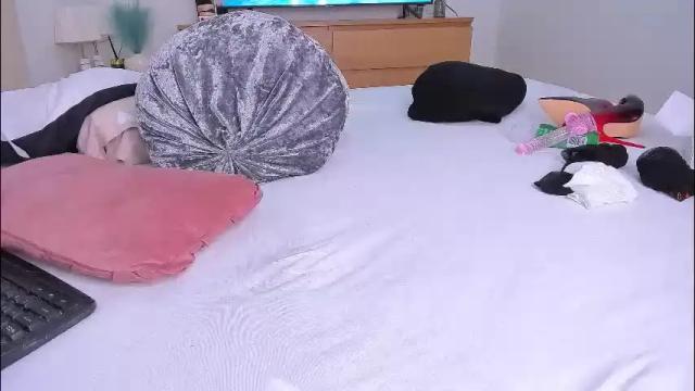 Image 11 of _lyna Stream on Chaturbate on 1 month ago