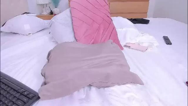 Image 10 of _lyna Stream on Chaturbate on 16 hours ago