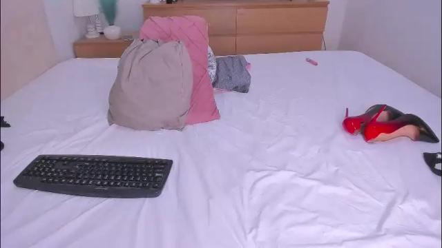 Thumbnail 3, _lyna's Stream at Chaturbate, 17 days ago