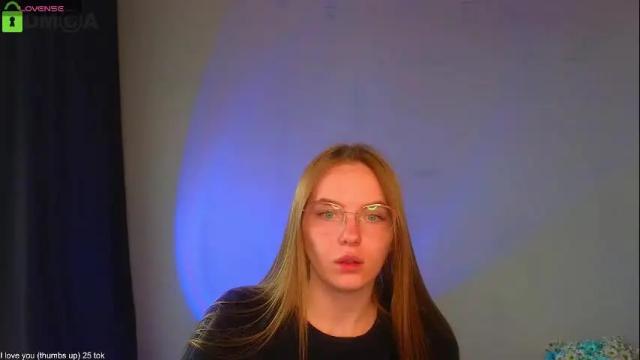 Thumbnail 1, _lysafeta_'s Stream at Chaturbate, 5 months ago