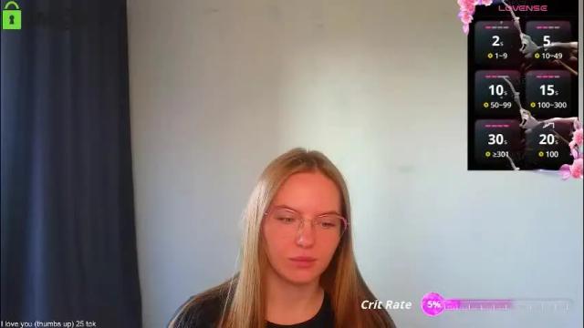 Image 4 of _lysafeta_ Stream on Chaturbate on 5 months ago