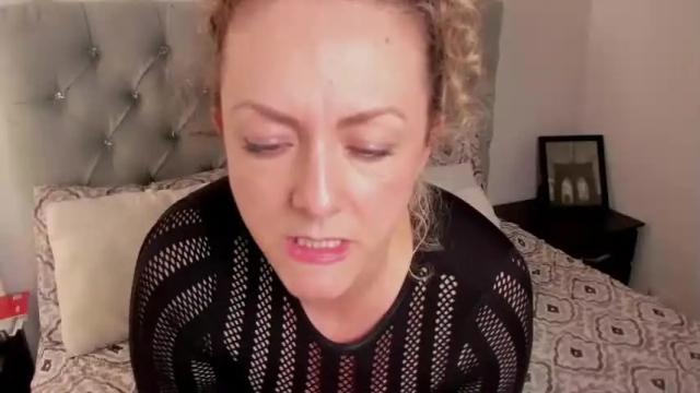 Image 2 of _madamemature_ Stream on Chaturbate on 14 months ago