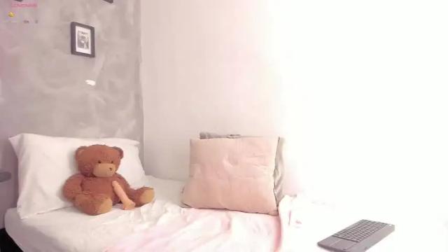 Image 10 of _maddiescott Stream on Chaturbate on 16 months ago