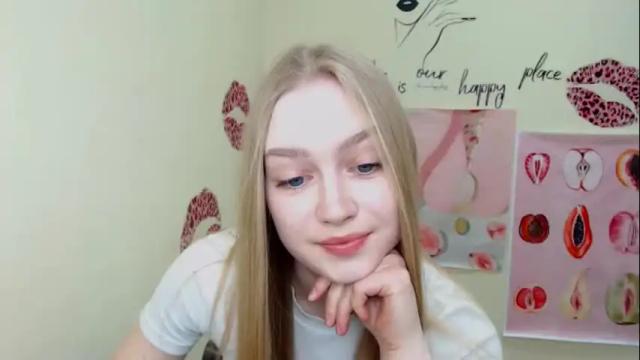 Image 11 of _mademoiselle_e Stream on Chaturbate on 2 months ago