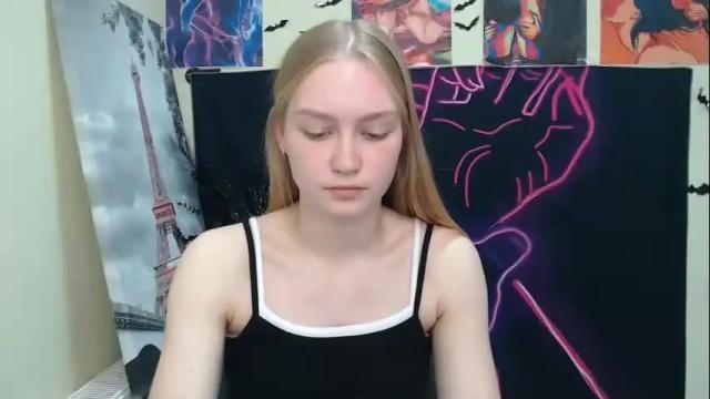 Image 3 of _mademoiselle_e Stream on Chaturbate on 1 month ago