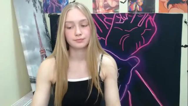 Image 8 of _mademoiselle_e Stream on Chaturbate on 1 month ago