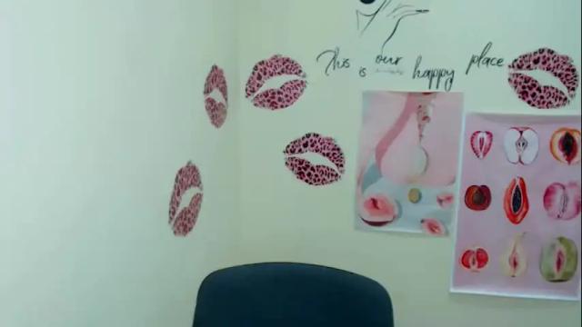 Image 2 of _mademoiselle_e Stream on Chaturbate on 1 month ago