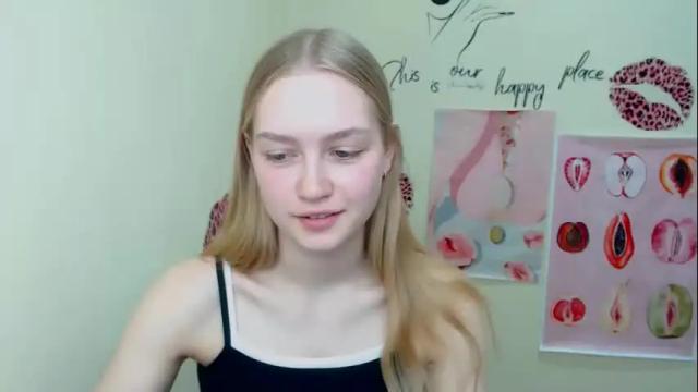 Image 4 of _mademoiselle_e Stream on Chaturbate on 1 month ago