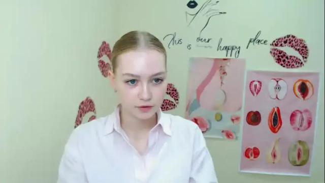 Image 2 of _mademoiselle_e Stream on Chaturbate on 1 month ago
