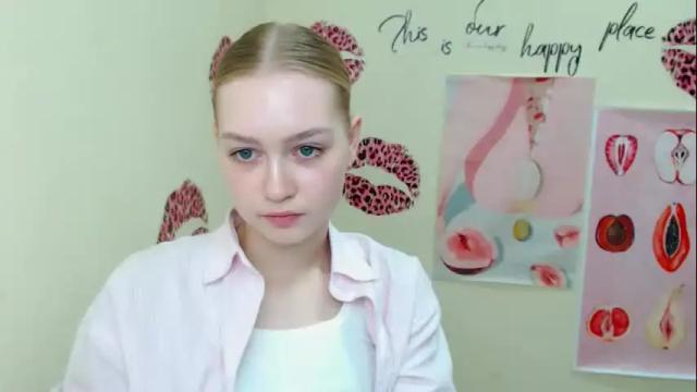 Image 4 of _mademoiselle_e Stream on Chaturbate on 1 month ago