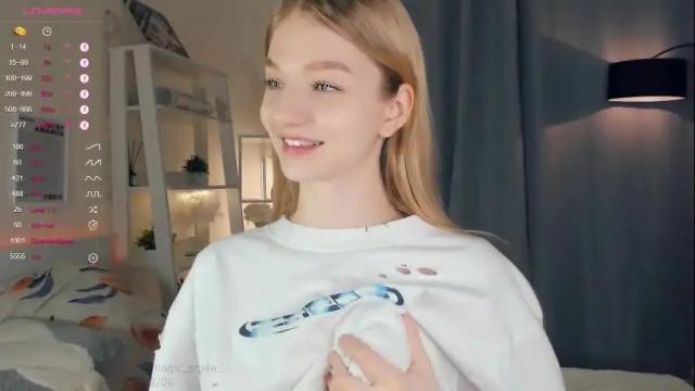 Image 3 of _magic_smile_ Stream on Chaturbate on 1 month ago
