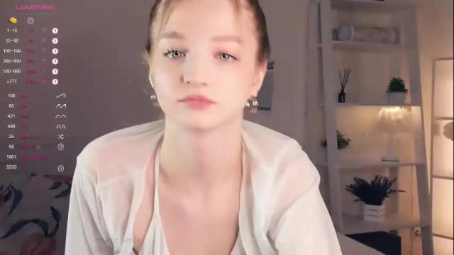 Image 8 of _magic_smile_ Stream on Chaturbate on 15 days ago