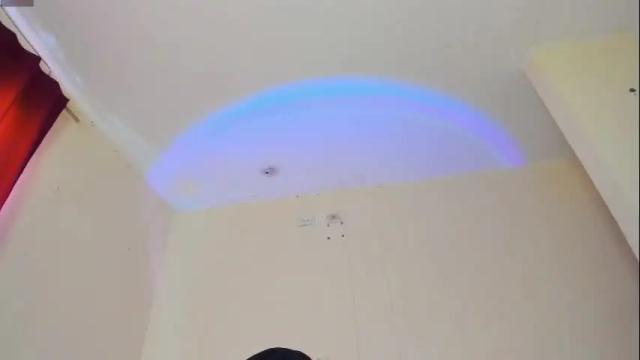 Image 3 of _maiahairy_ Stream on Chaturbate on 1 month ago