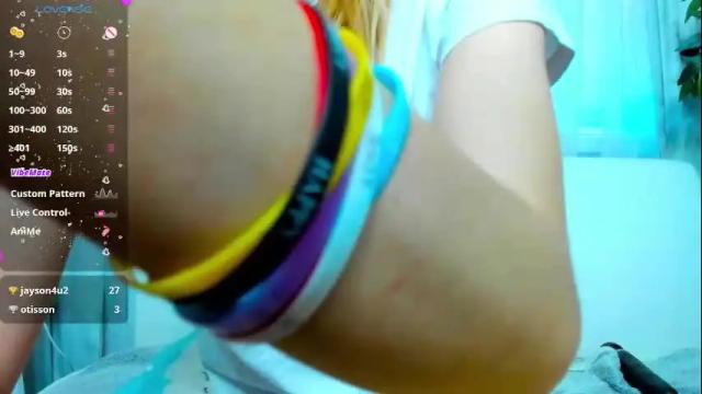 Image 2 of _mari_so Stream on Chaturbate on 29 days ago