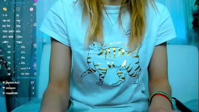 Image 4 of _mari_so Stream on Chaturbate on 29 days ago