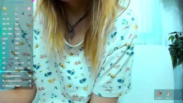 Image 3 of _mari_so Stream on Chaturbate on 5 days ago