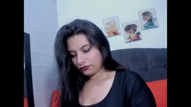 Image 2 of _mariana_1 Stream on Chaturbate on 3 days ago