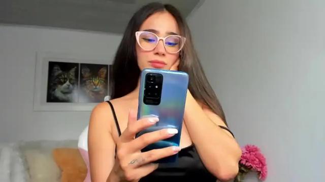Image 2 of _mariand Stream on Chaturbate on 16 months ago