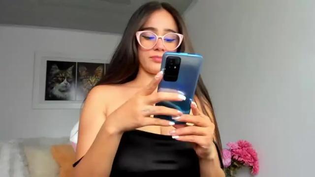 Image 3 of _mariand Stream on Chaturbate on 16 months ago