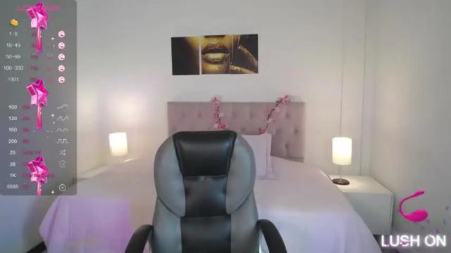 Image 8 of _marilyn10 Stream on Chaturbate on 13 months ago