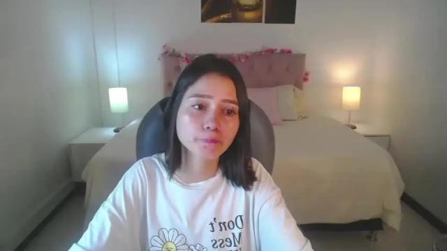 Image 2 of _marilyn10 Stream on Chaturbate on 13 months ago