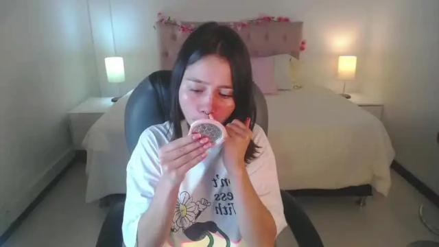 Image 7 of _marilyn10 Stream on Chaturbate on 13 months ago