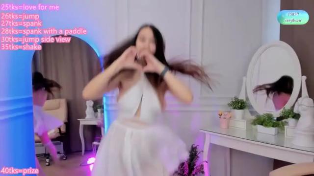 Image 4 of _mayflower_ Stream on Chaturbate on 16 months ago