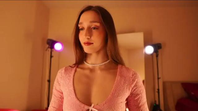Image 2 of _meganmeow_ Stream on Chaturbate on 1 month ago