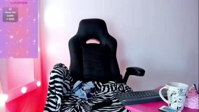 Image 6 of _megganjobs Stream on Chaturbate on 1 month ago