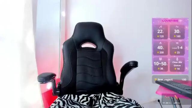 Image 10 of _megganjobs Stream on Chaturbate on 1 month ago