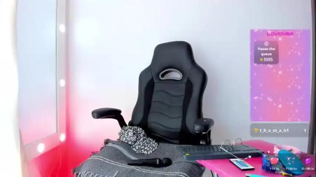 Image 10 of _megganjobs Stream on Chaturbate on 26 days ago