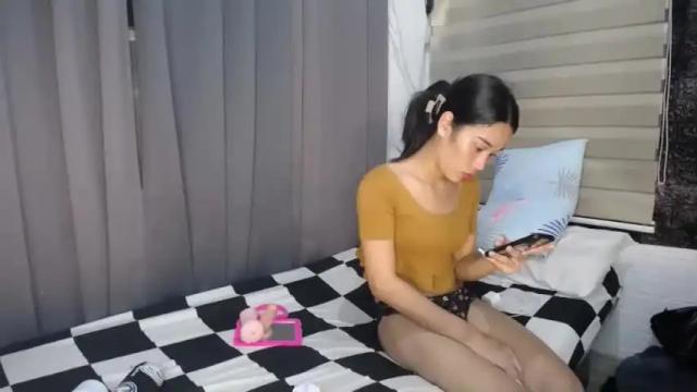 Image 11 of _mewslut_ Stream on Chaturbate on 17 months ago