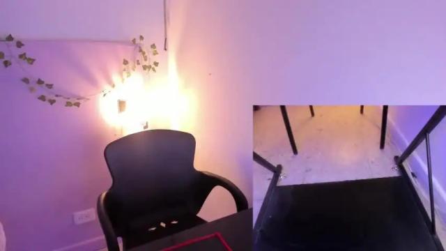 Image 2 of _mia_94 Stream on Chaturbate on 16 months ago