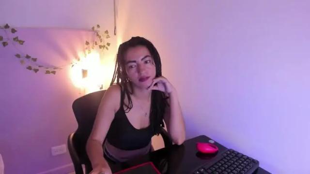 Image 6 of _mia_94 Stream on Chaturbate on 16 months ago