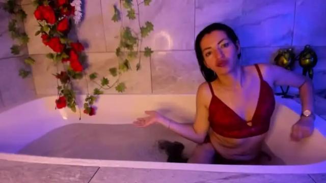Image 3 of _mia_94 Stream on Chaturbate on 16 months ago