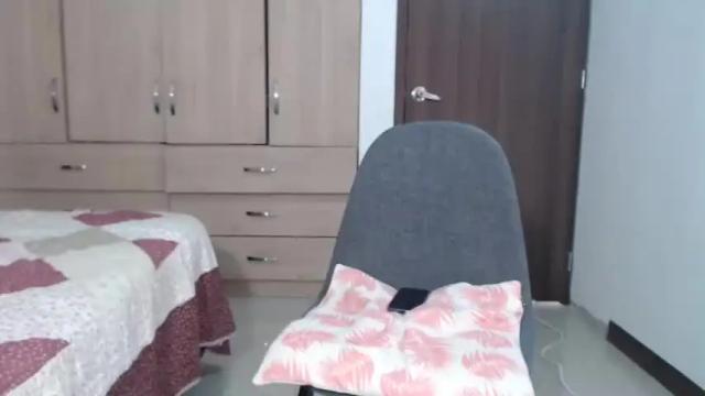 Image 12 of _mia_angel17 Stream on Chaturbate on 15 months ago