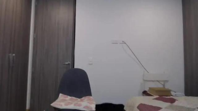 Image 7 of _mia_angel17 Stream on Chaturbate on 14 months ago