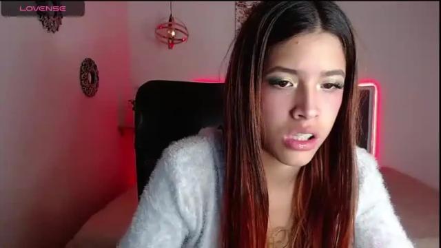 Image 2 of _mia_isa Stream on Chaturbate on 20 months ago