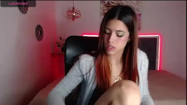 Image 4 of _mia_isa Stream on Chaturbate on 20 months ago