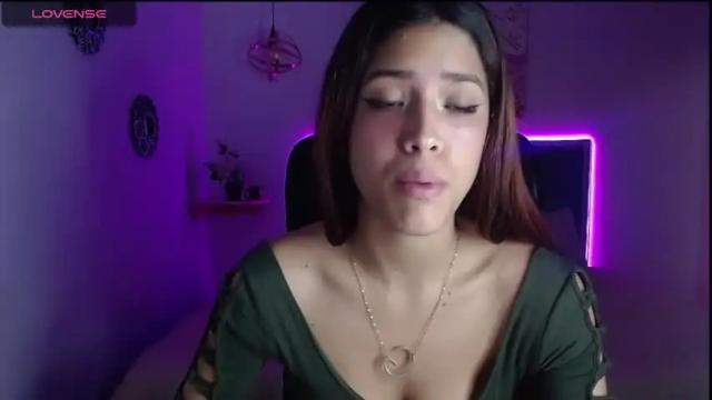 Image 6 of _mia_isa Stream on Chaturbate on 14 months ago