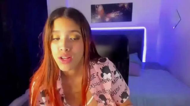 Image 8 of _mia_isa Stream on Chaturbate on 18 months ago