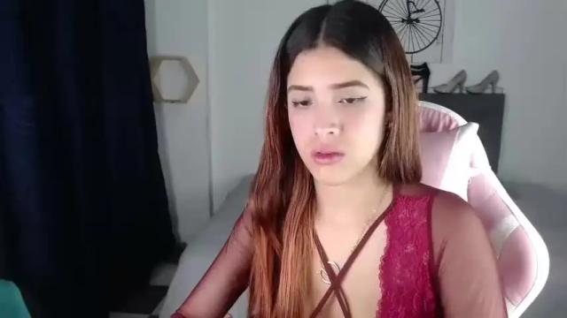 Image 12 of _mia_isa Stream on Chaturbate on 17 months ago