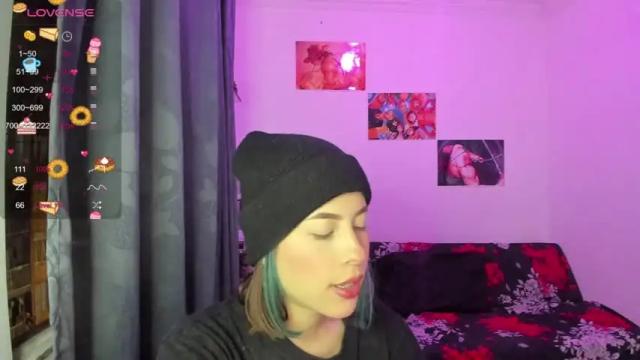 Image 4 of _michellesz Stream on Chaturbate on 16 months ago