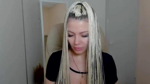 Image 2 of _miiia Stream on Chaturbate on 17 months ago