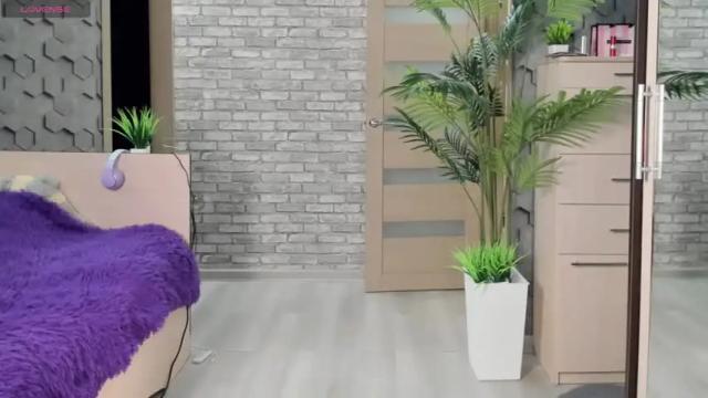 Image 10 of _miiia Stream on Chaturbate on 16 months ago